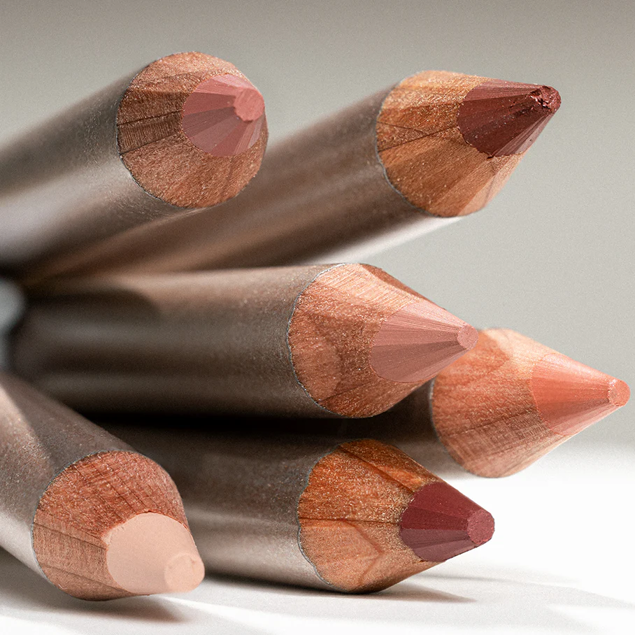 Defining Lip Pencil - Image 4